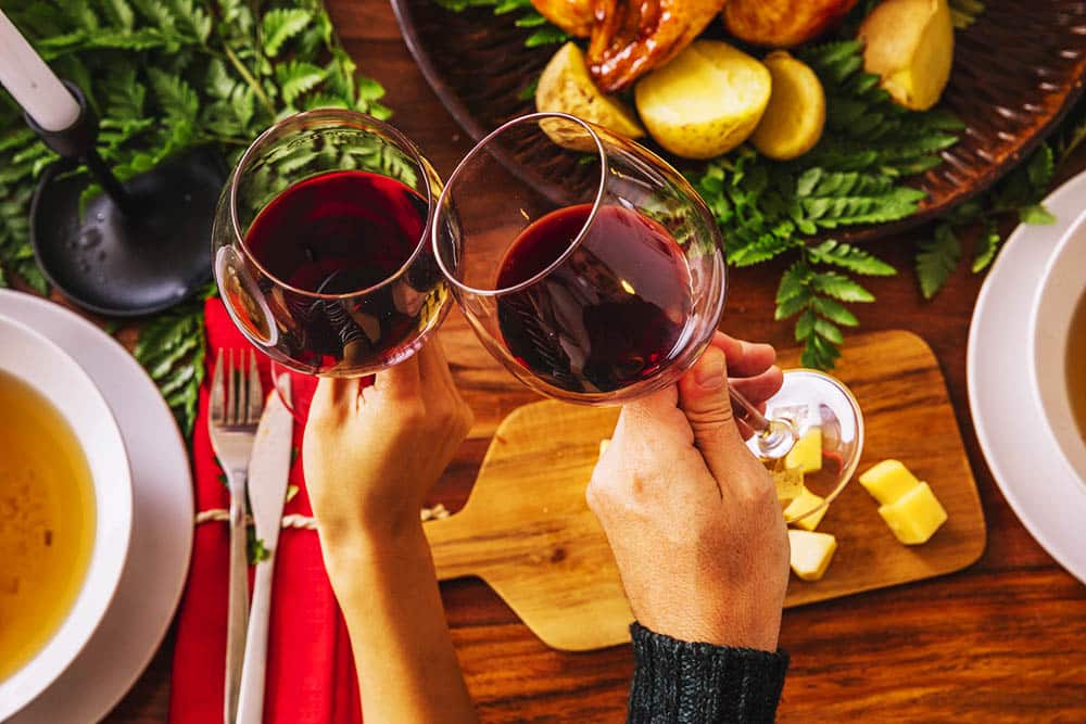 Descubre cómo una cristalería de calidad puede hacer la diferencia en tu experiencia de degustación de vinos y cocktails